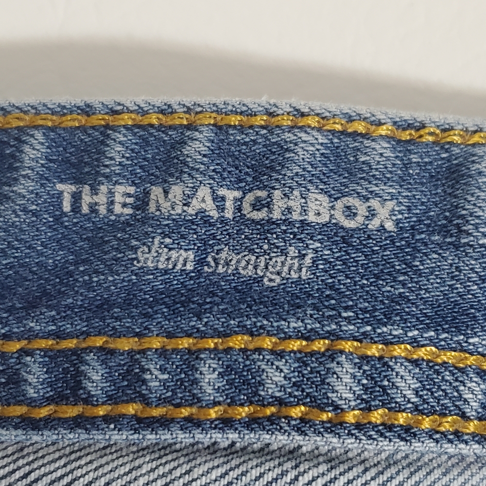 Ag Adriano Goldschmied Matchbox Light Blue Slim Straight Jeans Women's Size 31 - Picture 8 of 9